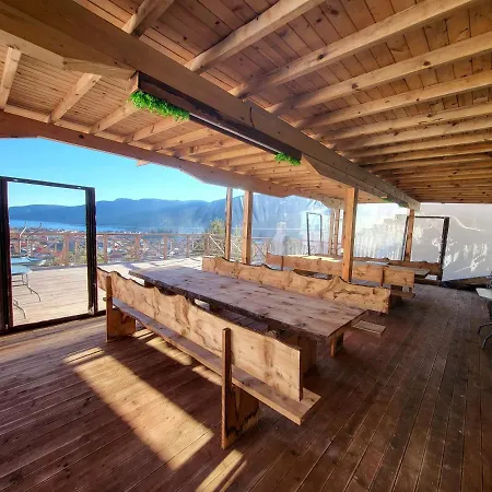 Paradise View Къща за гости Сърница